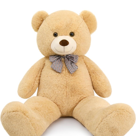 Giant Teddy Bear - Picture 2 of 3